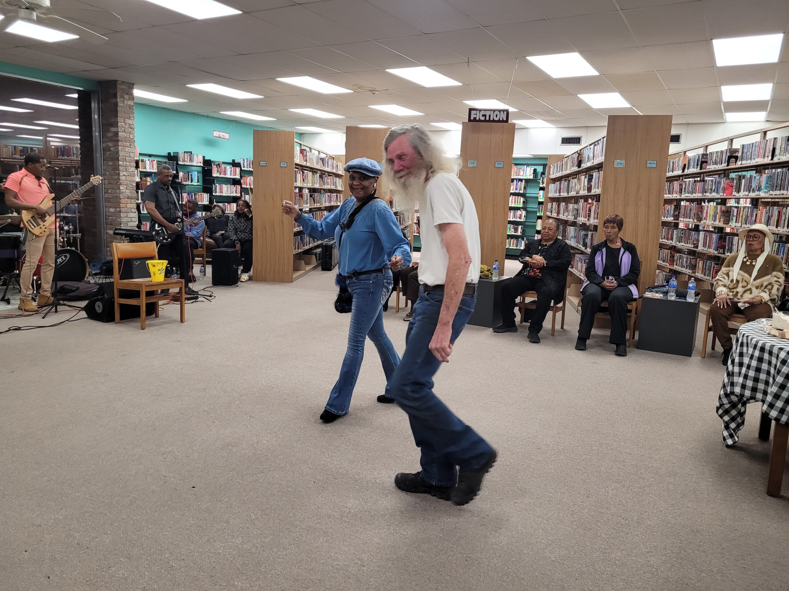 Grape Expectations 2025 018 James & Bobbie Matheney